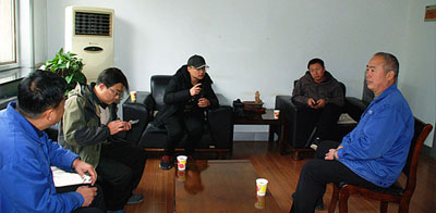 甘肅衛(wèi)視記者來(lái)星火機(jī)床公司采訪