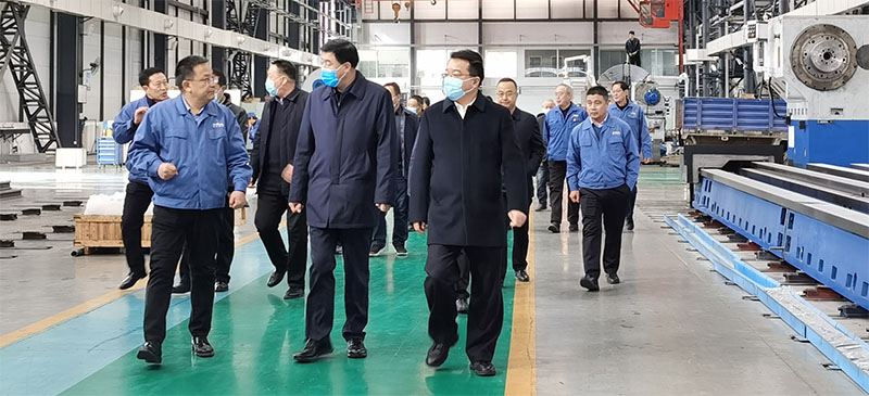 天水市領(lǐng)導干部來星火機床公司調(diào)研