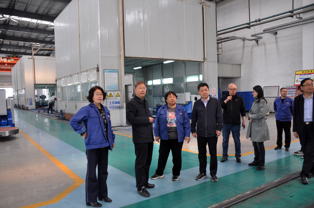 甘肅省政協(xié)調研星火數(shù)控公司生產(chǎn)經(jīng)營工作