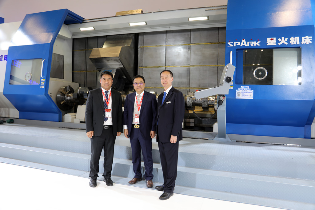 華中數(shù)控王雪松